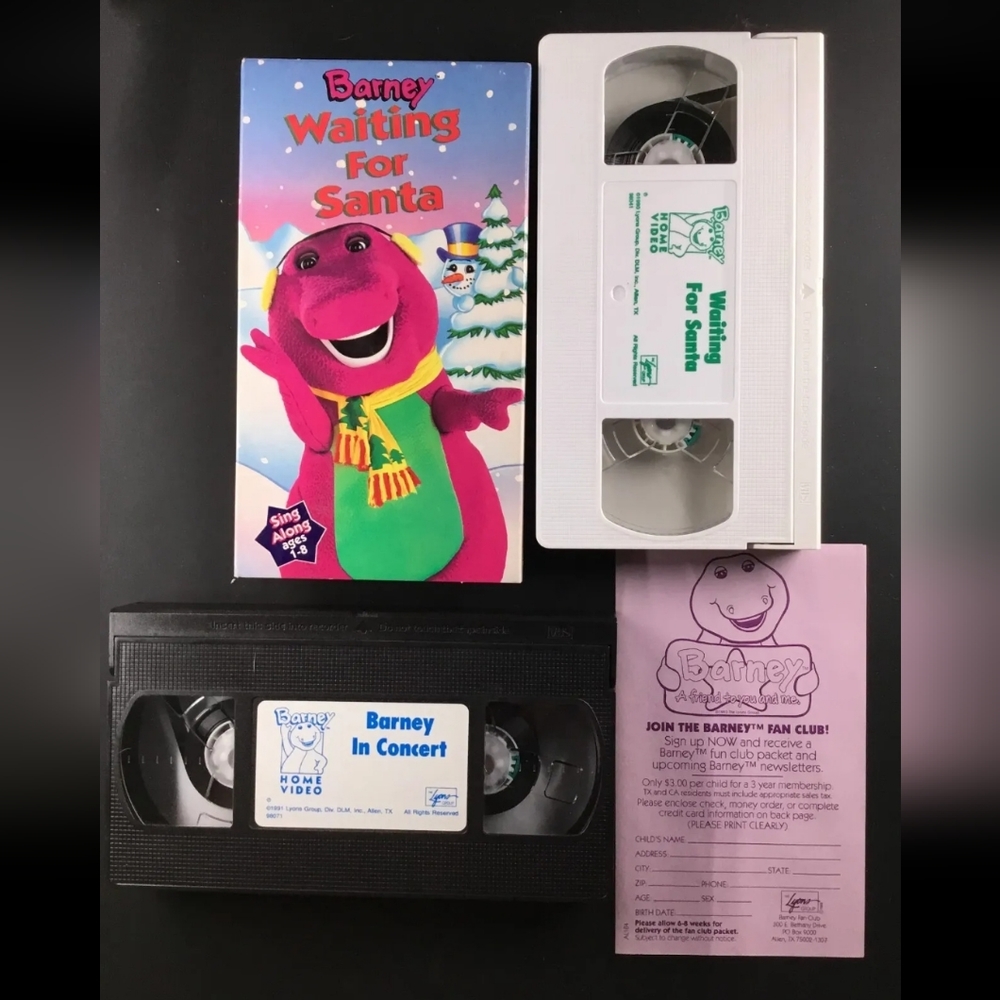 Barney VHS lot of 2 - Waiting for Santa & Barney in Concert - Kids movie bundle